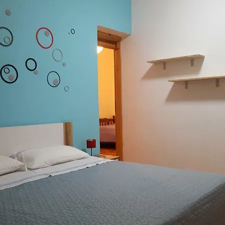 Apartmaji In Vinogradnistvo Klobas Daire *