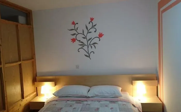 Apartmaji In Vinogradnistvo Klobas Sečovlje