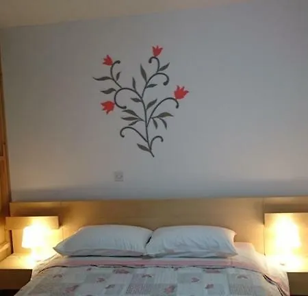 Apartmaji In Vinogradnistvo Klobas Secovlje