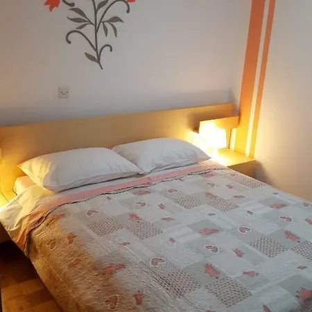 Apartmaji In Vinogradnistvo Klobas Daire *